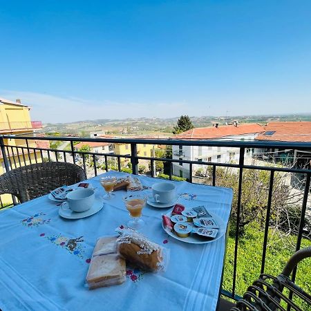 Casa Vacanze Con Vista Panoramica Frassinello Monferrato Екстер'єр фото